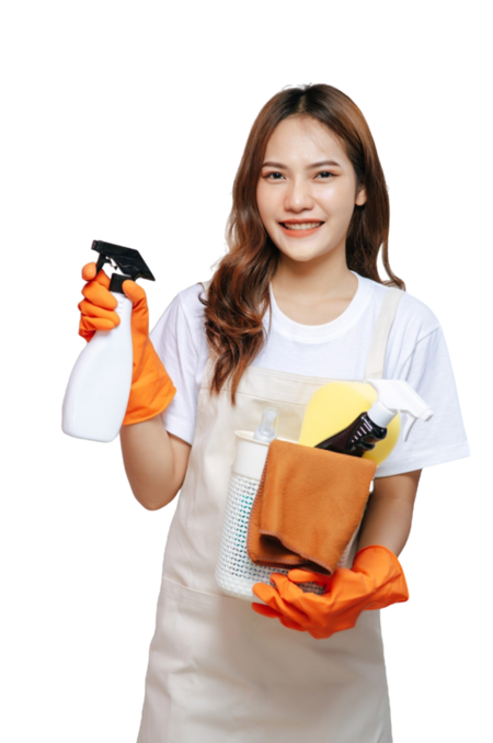 Chica asiática con productos de limpieza